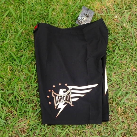 Tapout - Picture 3 of 3